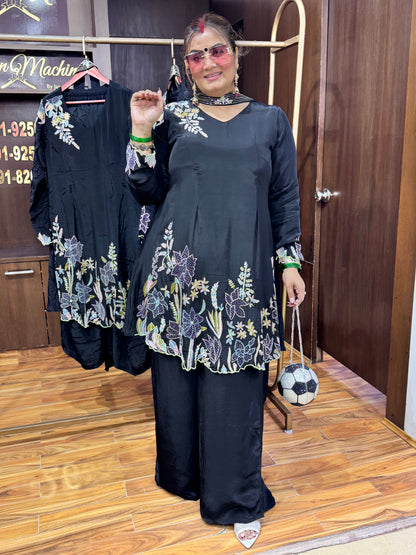 Anvaira (Sharara Suit)