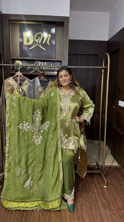 Richani  (Glass Tissue Suit)