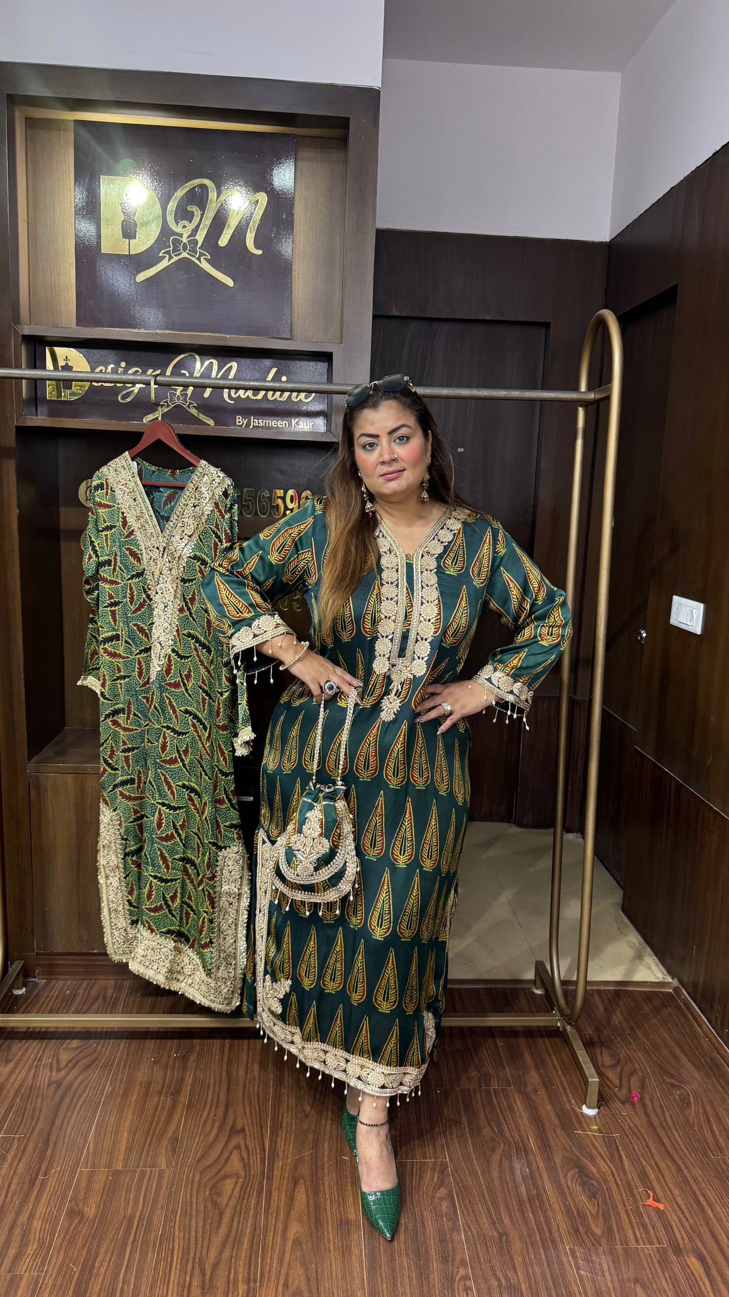 Asmi (Gajji Silk Phiran)