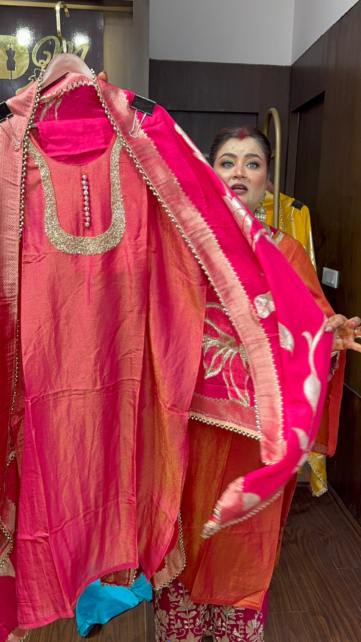 Zarelle Pure Glass Tissue Unstitched Suit