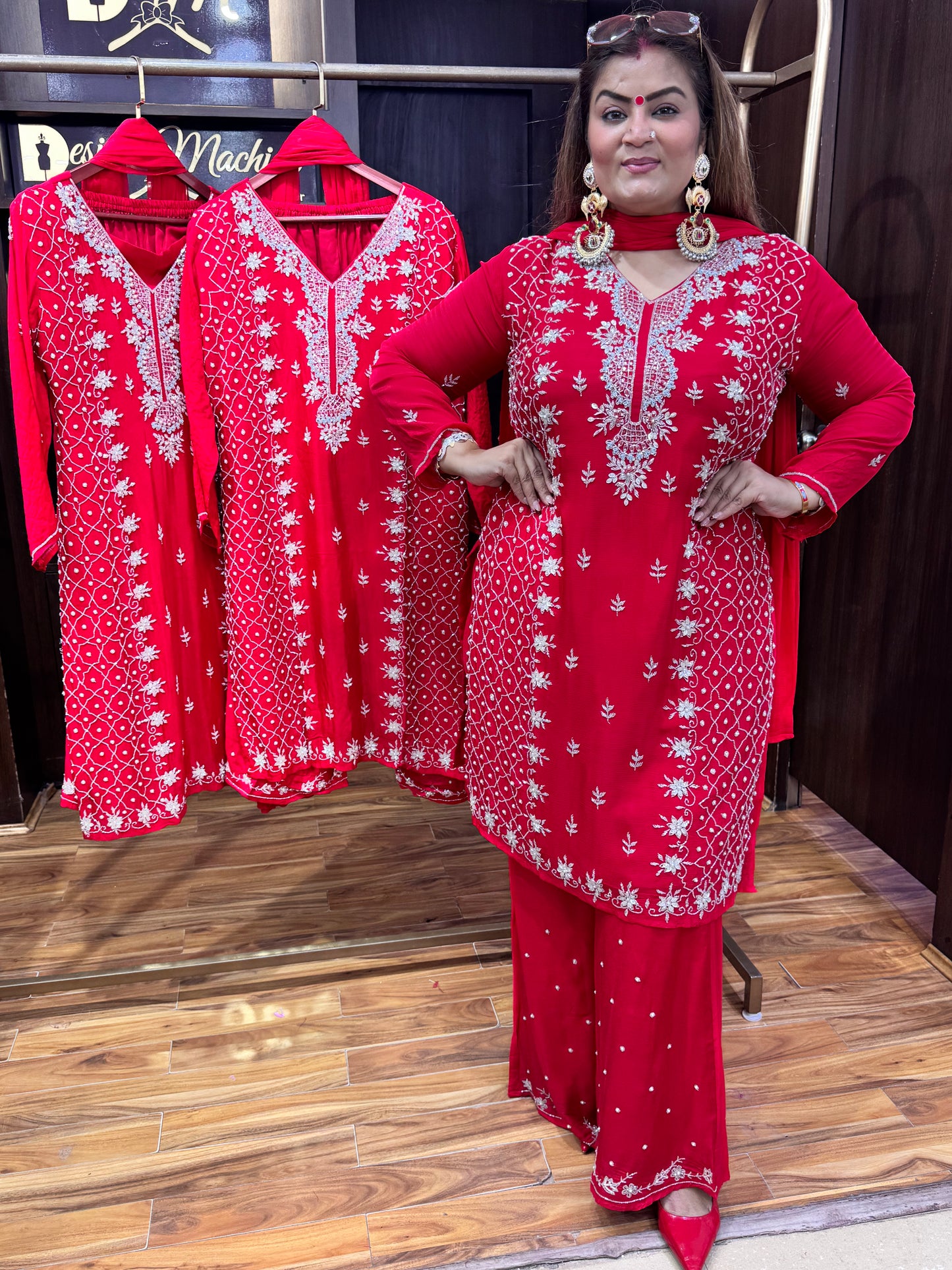 Pariza Suits