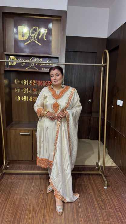 Zarevina Glass Tissue Suit