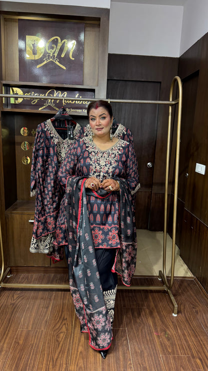 Aavira Pure Silk Farshi Salwar Suit
