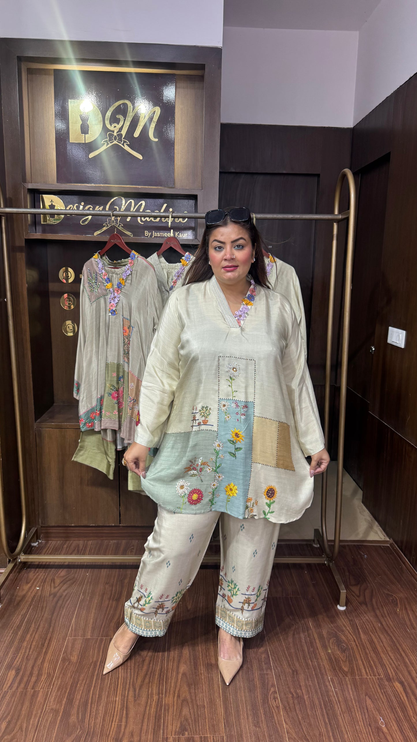 Velmira Crepe Cordset