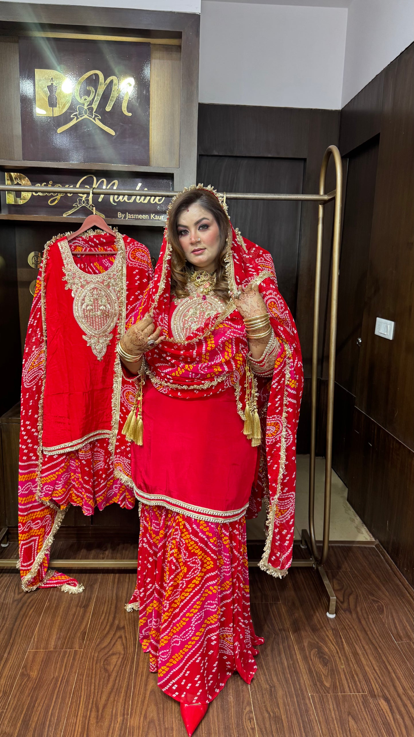 Sheenu (Pure Georgette Fabric Sharara Suit)