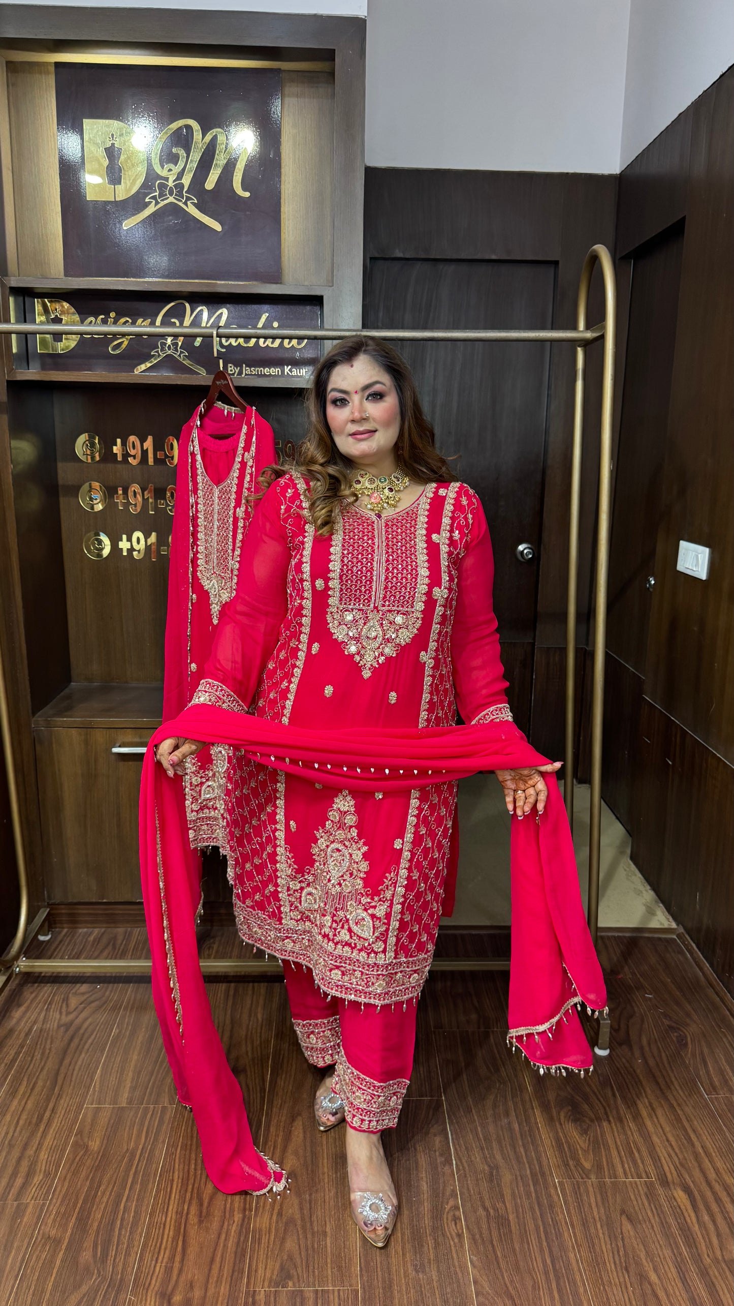 Shrena (Pure Georgette Suit)