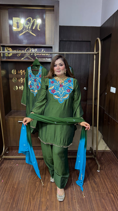 Harmin (Pure Chinnon Crepe Suit)
