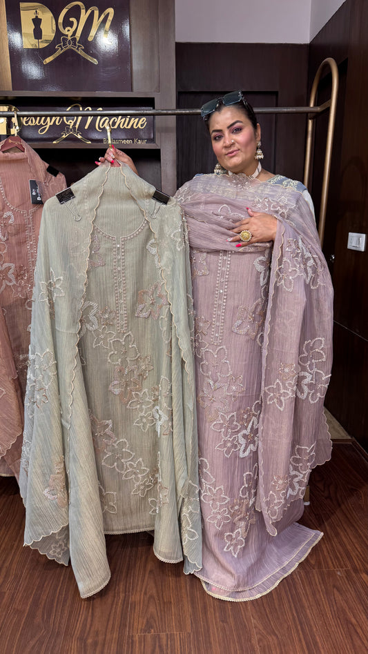 Azelia (Glass Tissue Unstitch Suit)