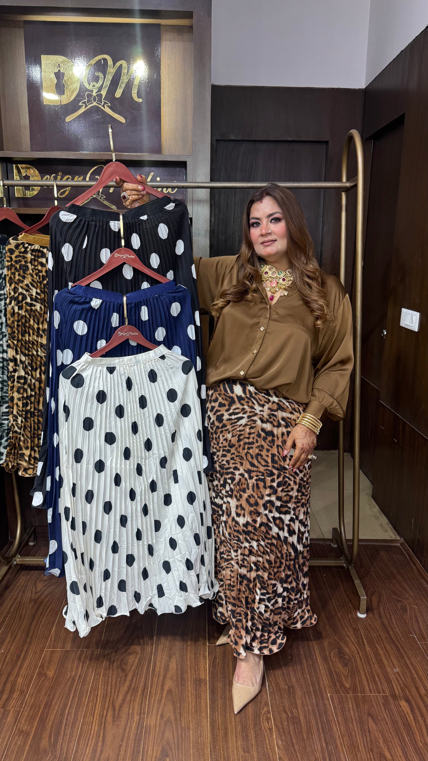 Asmi (Magic Skirt)