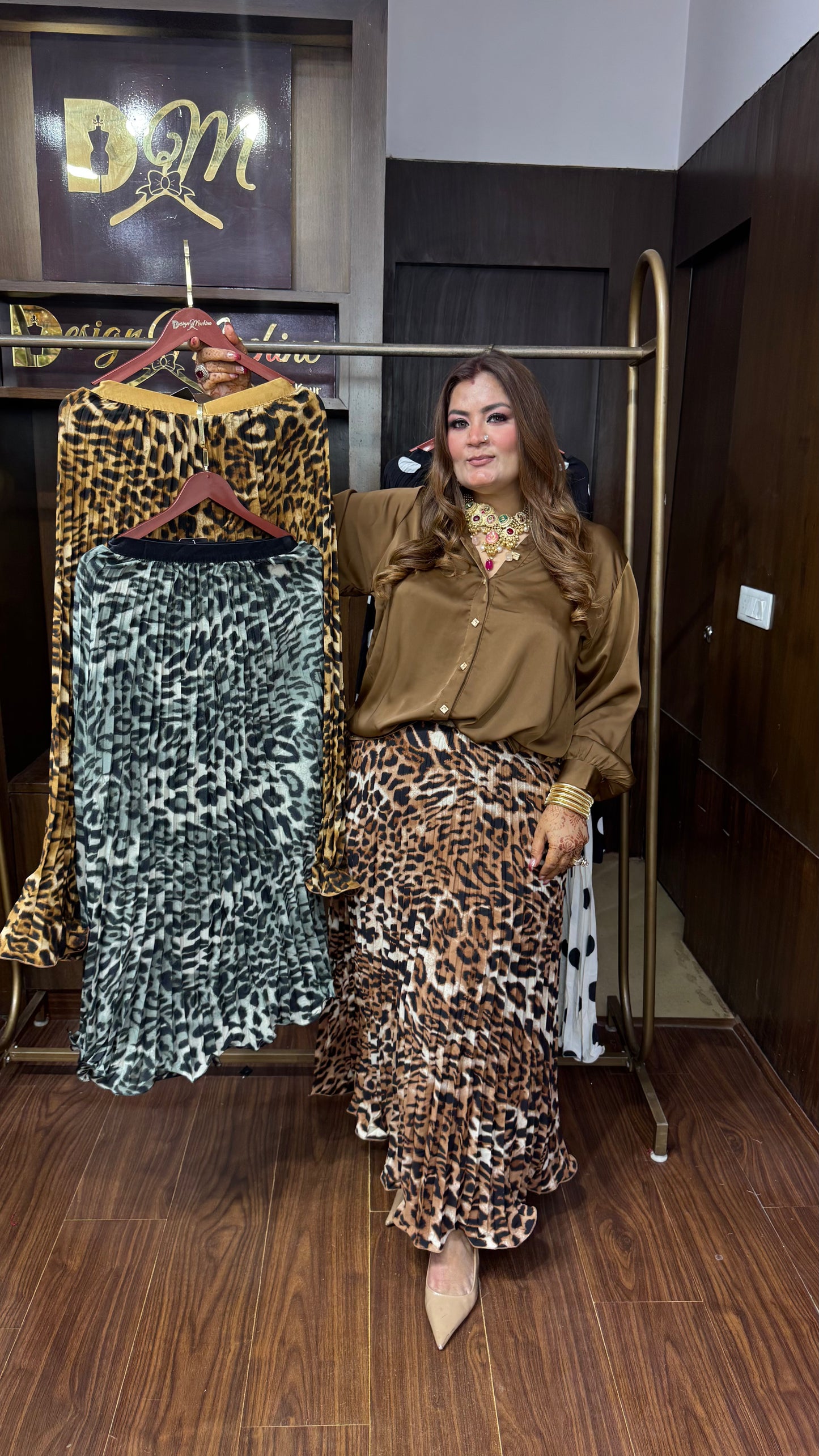 Asmi (Magic Skirt)
