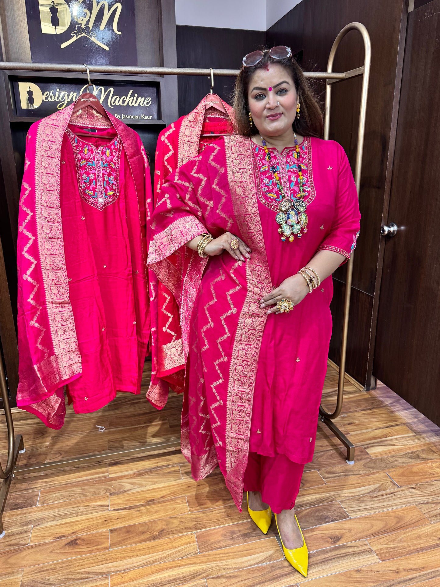 Mahira Stitch Suit