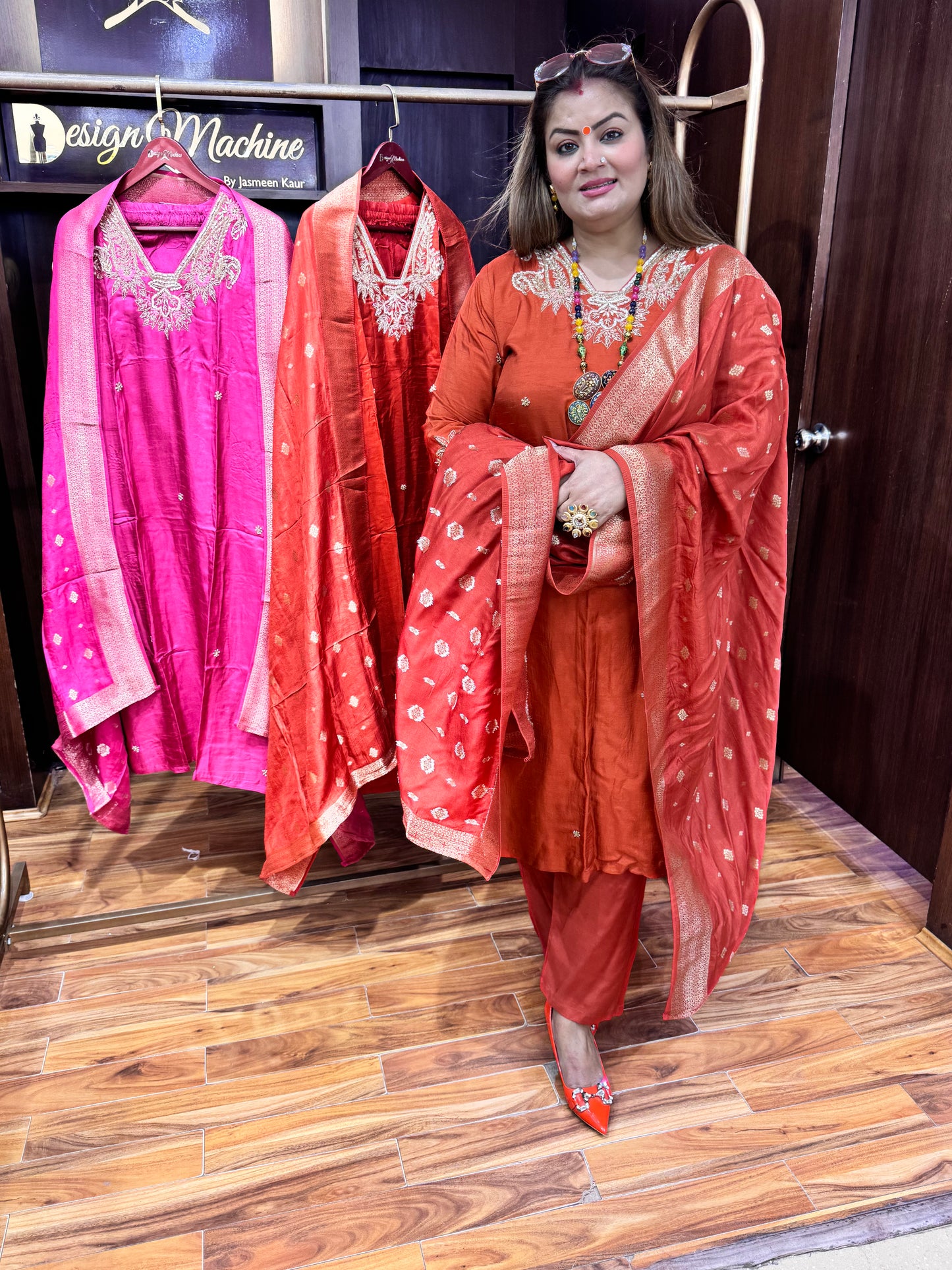 Falak-e-Naz Stitch Suit