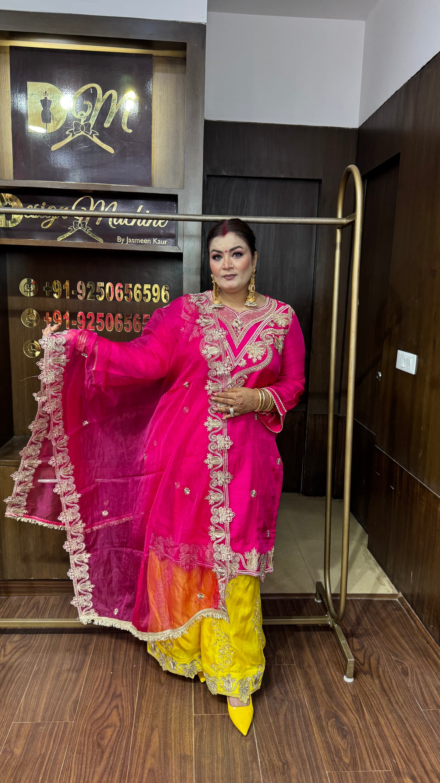 Ridhi (Pure Silk Suit)