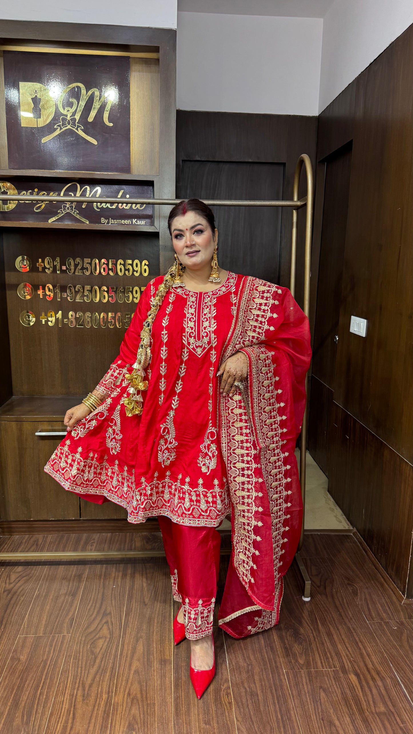 Anandi (Pure Silk Short Anarkali Suit)