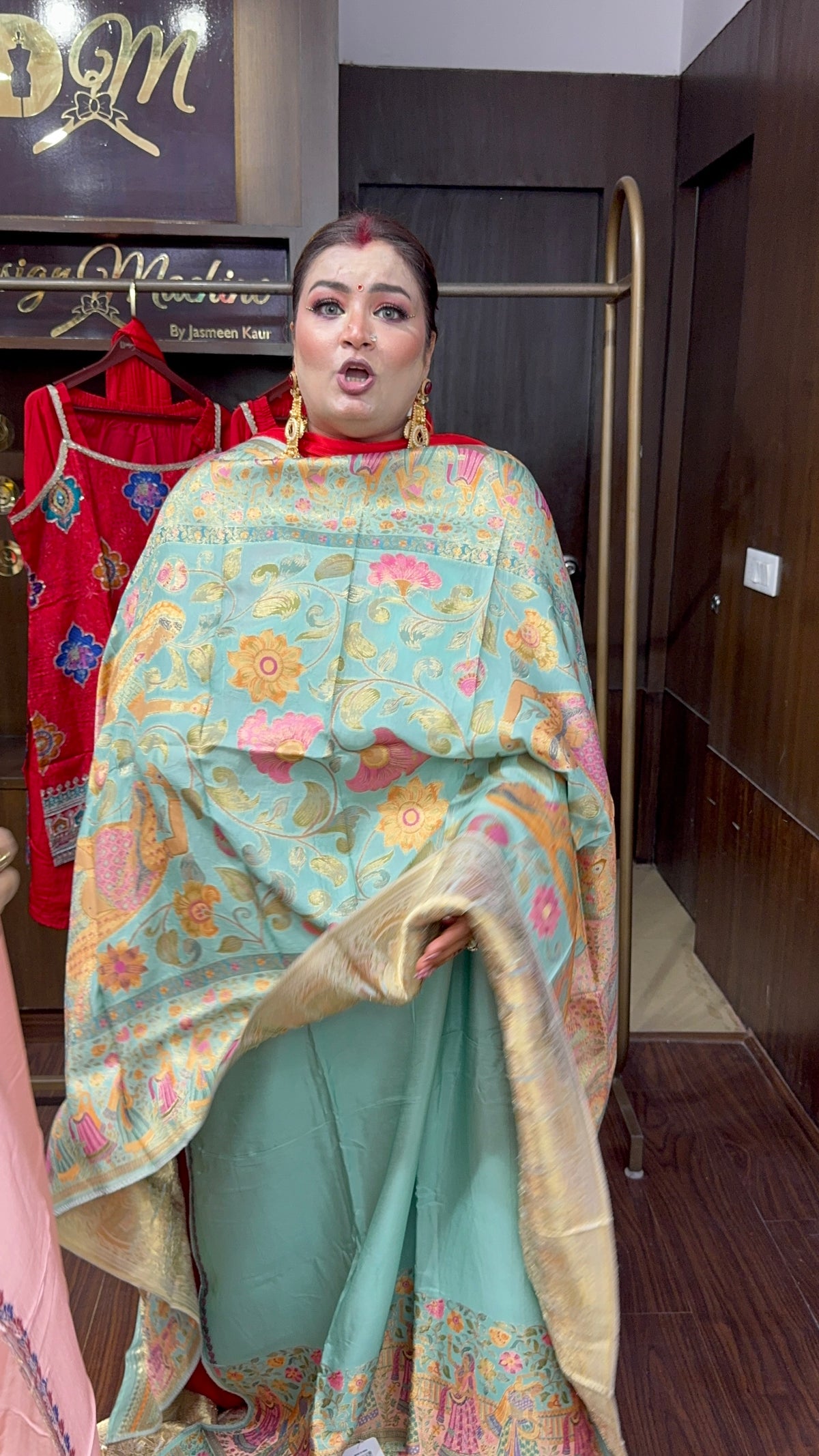 Reyanshi ( Pure Silk Unstitch Suit)