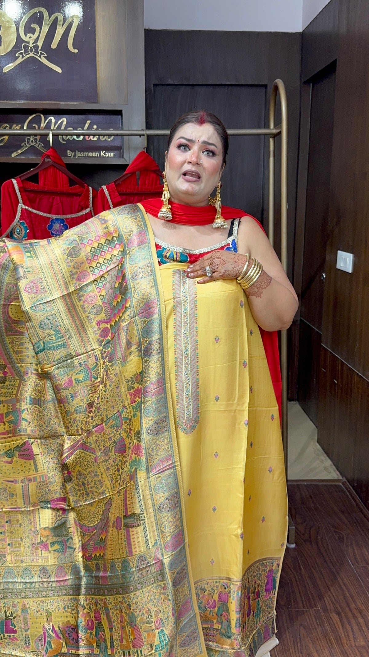 Himani (Pure Silk Unstitch Suit)