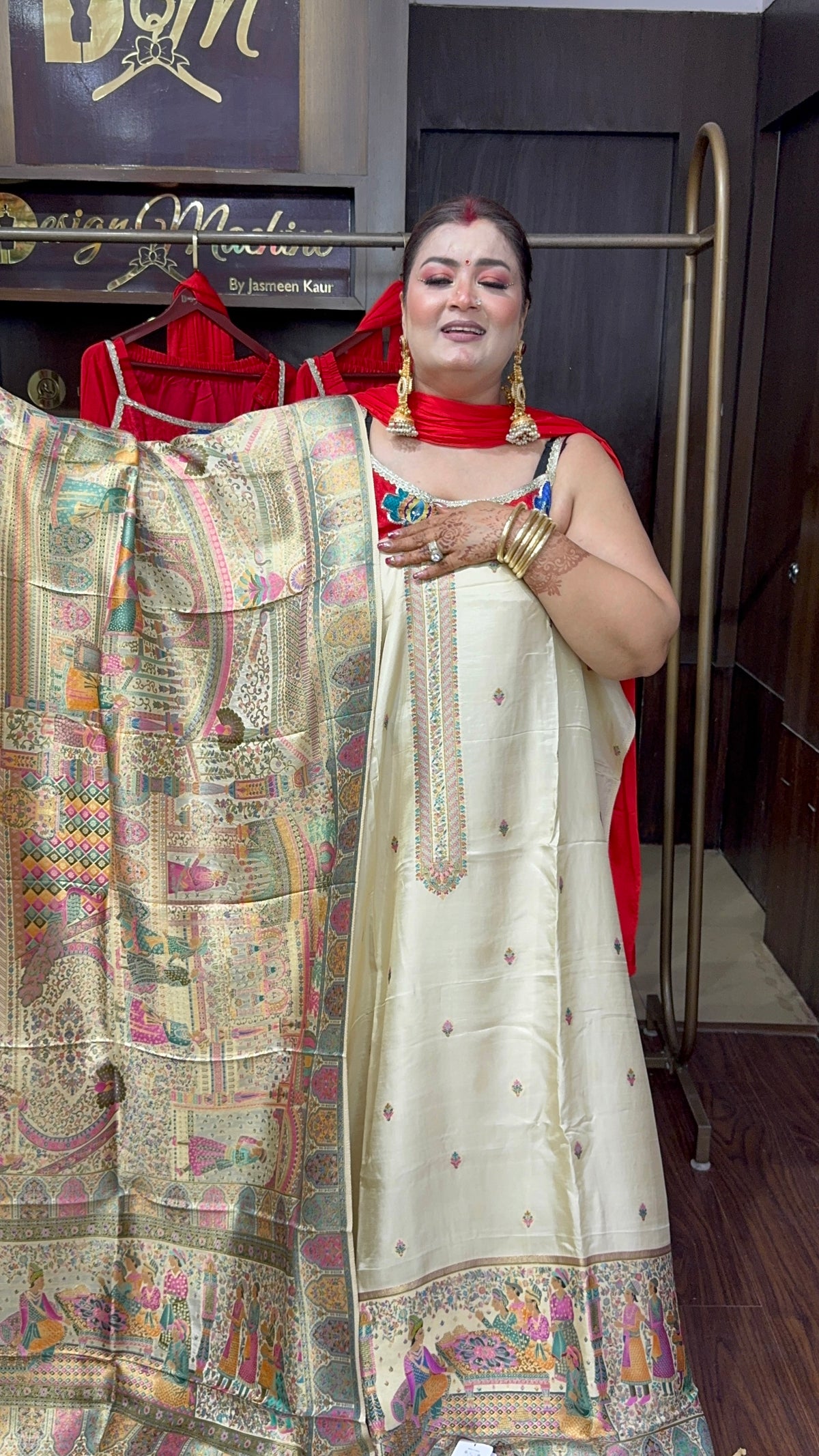 Himani (Pure Silk Unstitch Suit)
