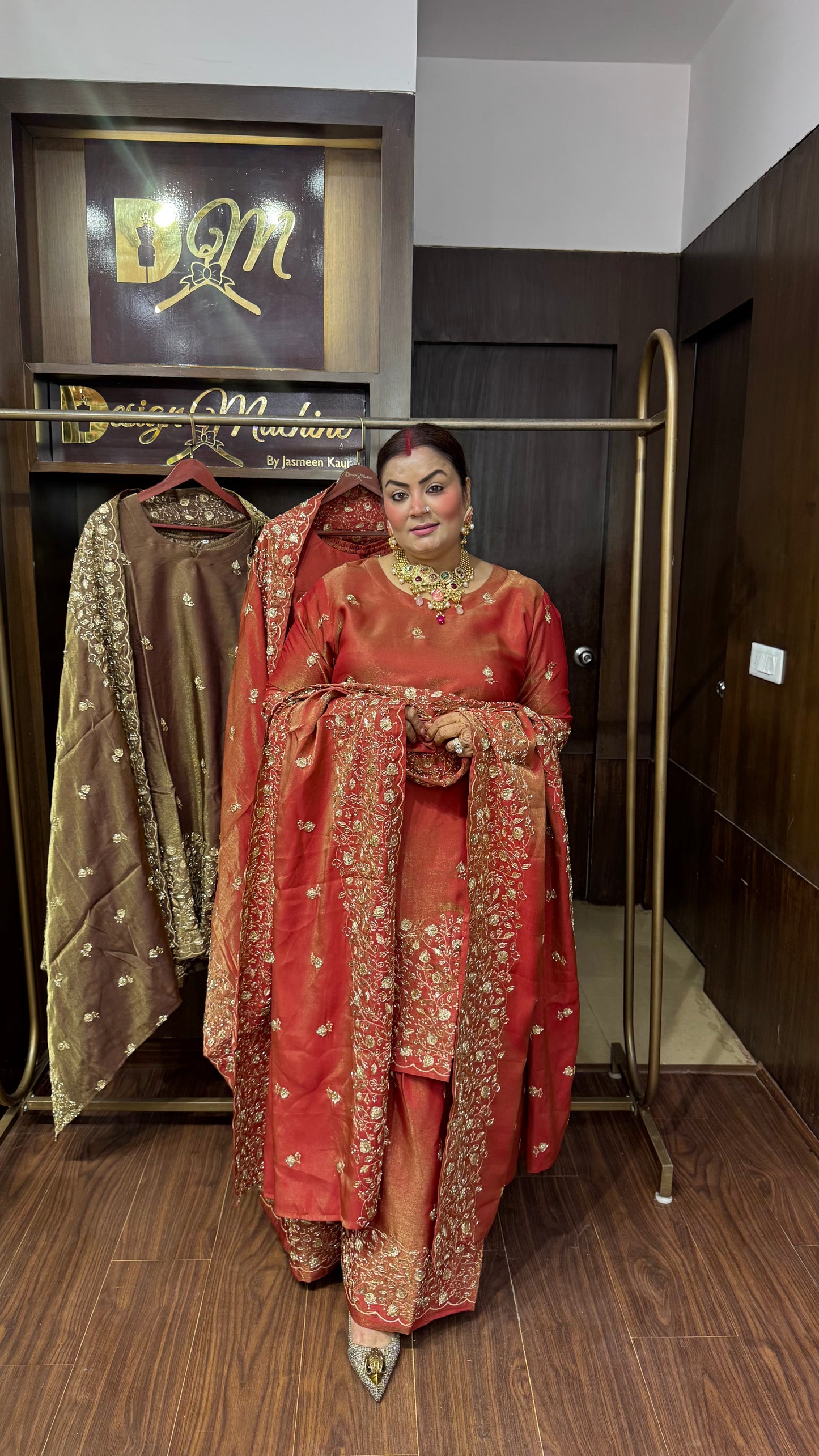 Virelle Glass Tissue Suit