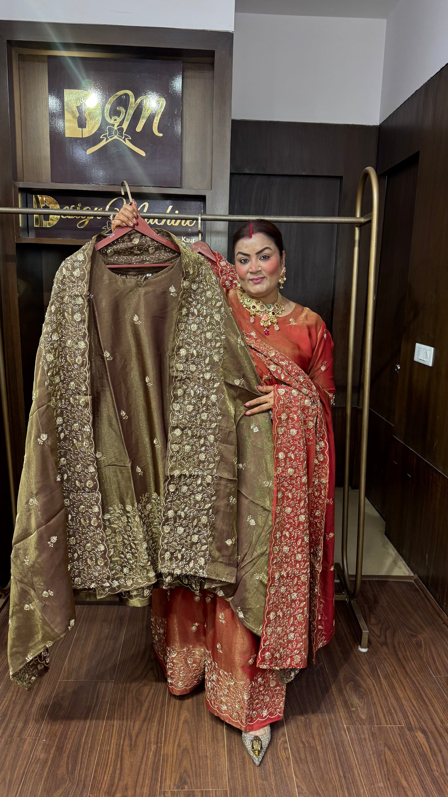 Virelle Glass Tissue Suit