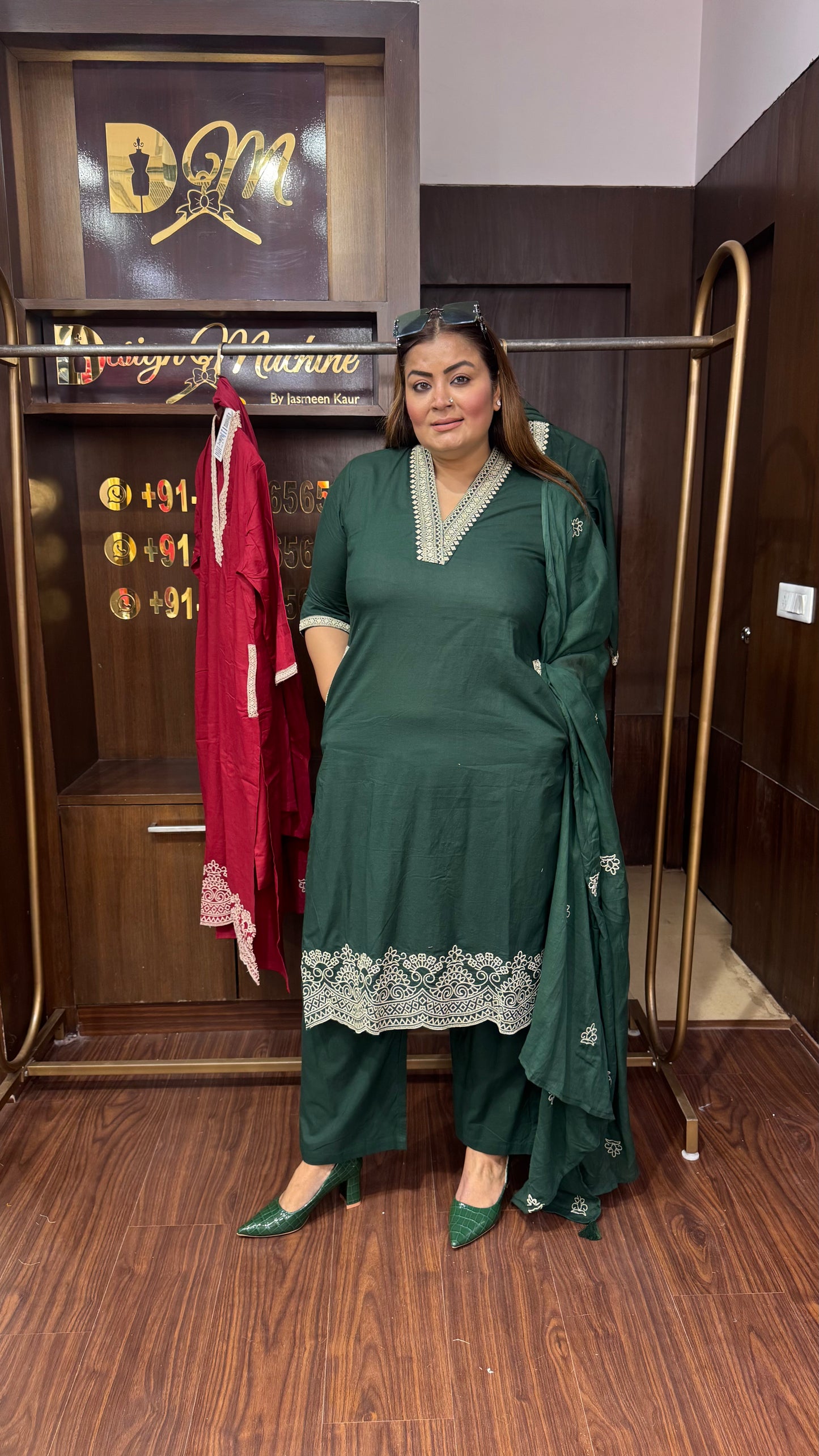 Tanisha (Malmal Cotton Suit)