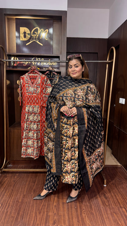 Mahveen (Cotton Suit)