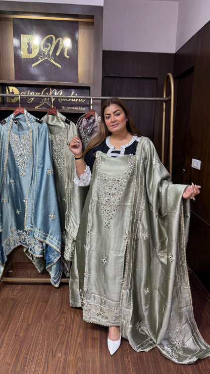Asmi (Glass Tissue Unstitch Suit)
