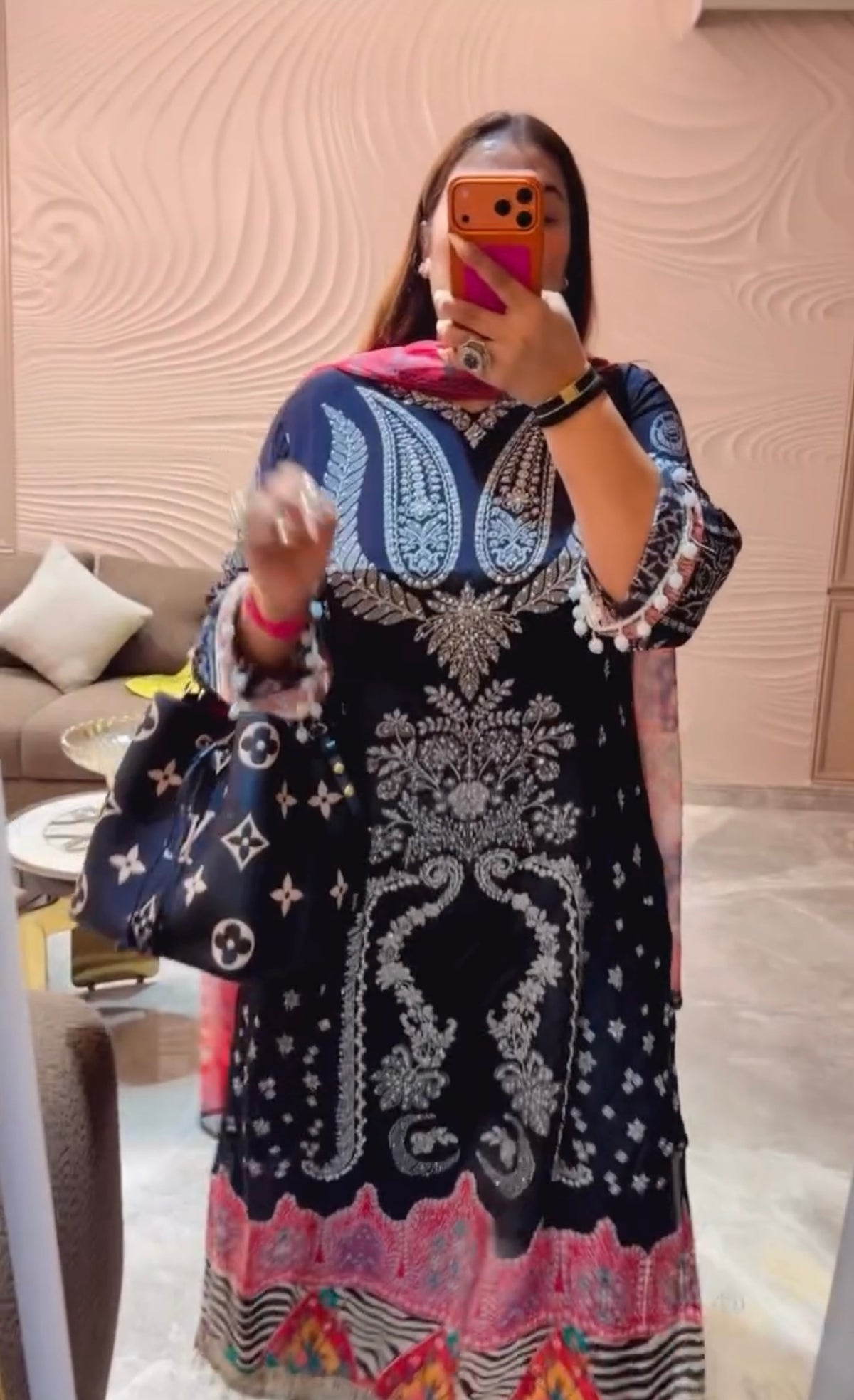 Nitya (Pure Crepe Suit)