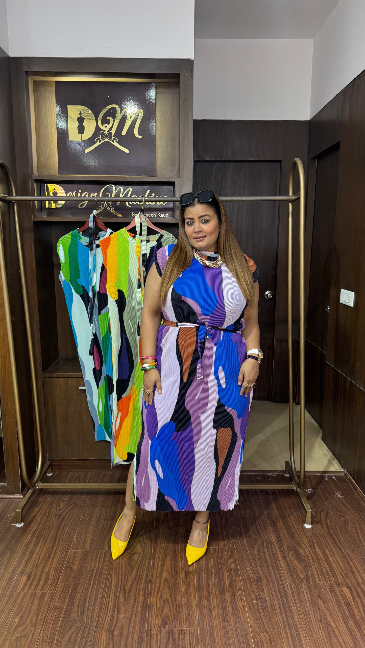 Avenlynn (Magic Dress)
