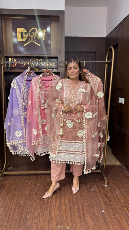 Zavira (Hakoba Chikan Fabric Suit)