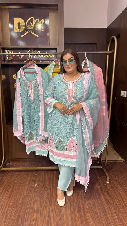 Aveline (Cotton Suit)