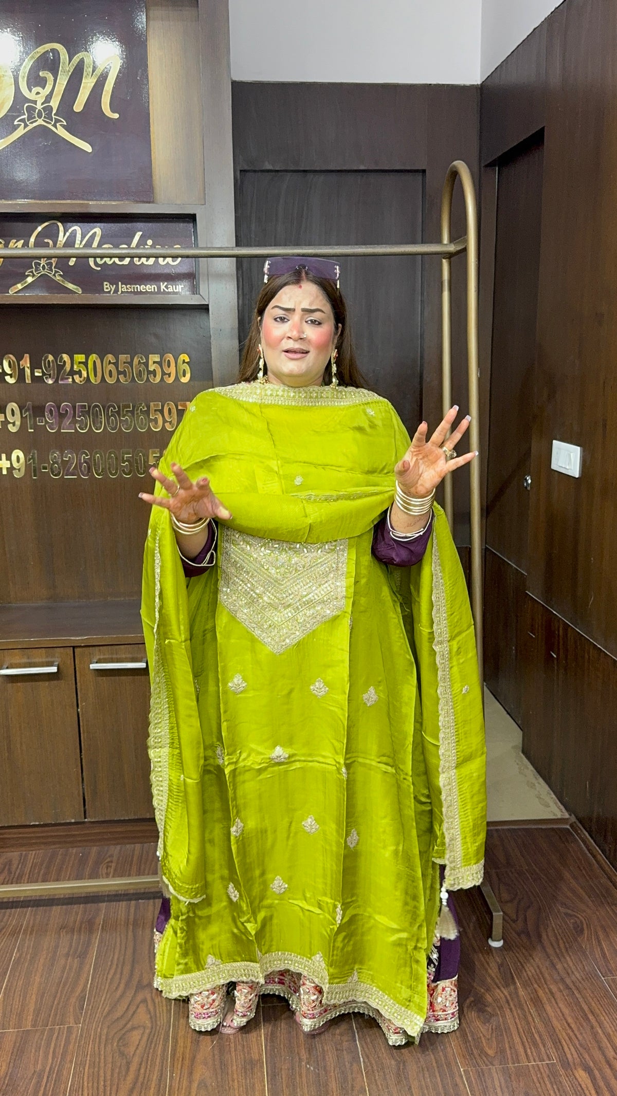 Zarelline Glass Tissue Unstitched Suit