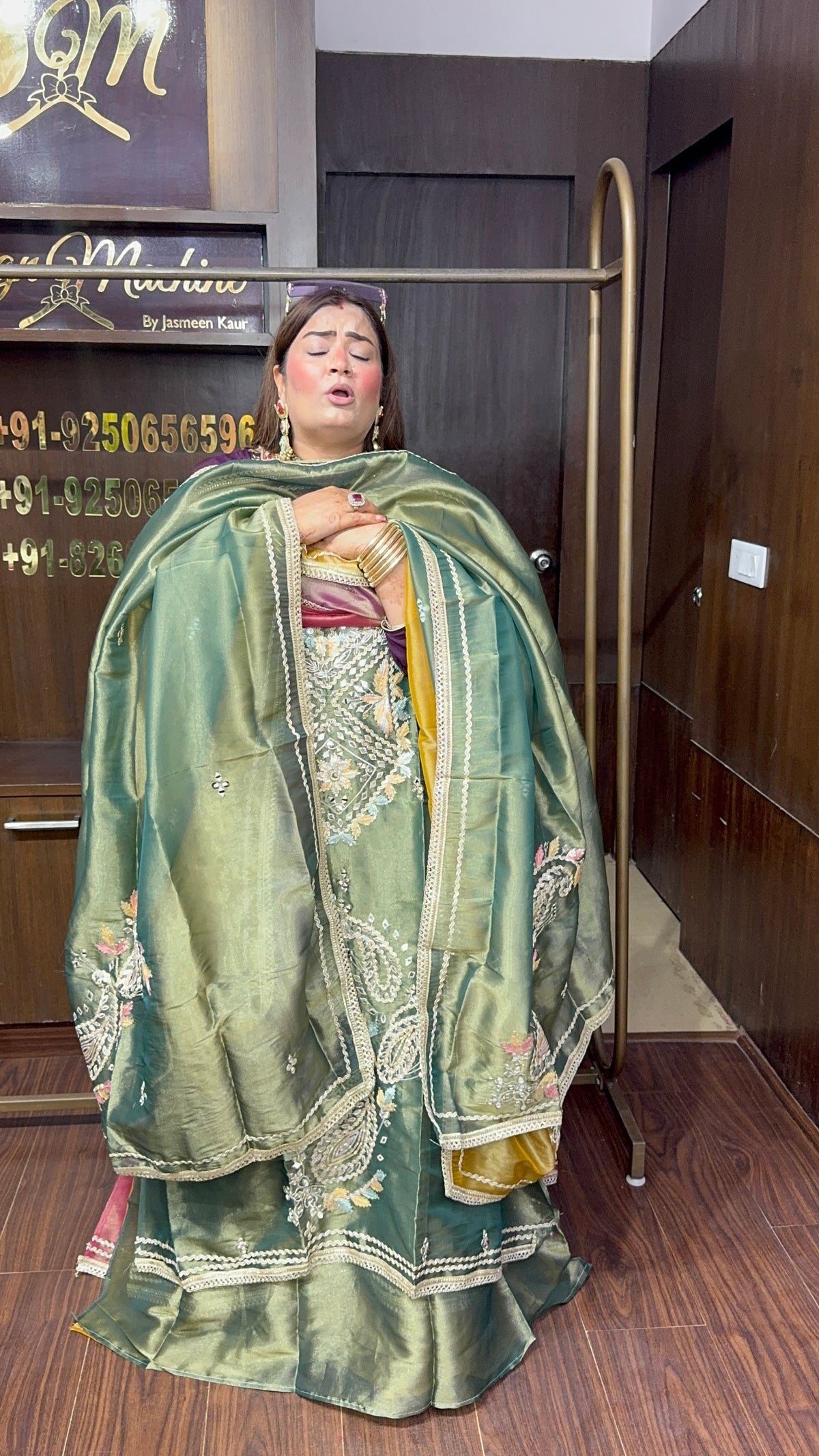 Inzaira Glass Tissue Unstitched Suit