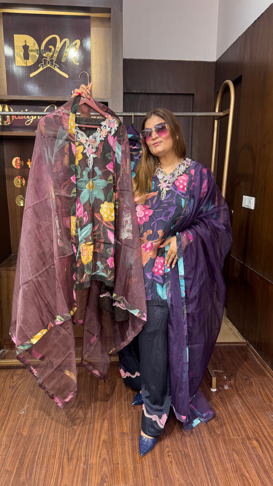 Zavira (Glass Tissue Suit)