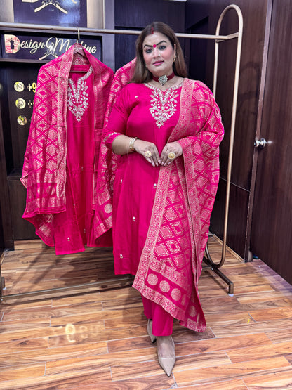 Aabroo Stitched Wear