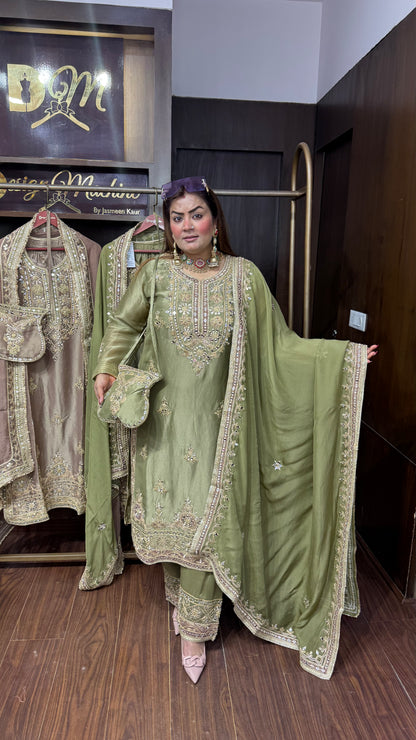 Mehrunisa Glass Tissue Pakistani Suit
