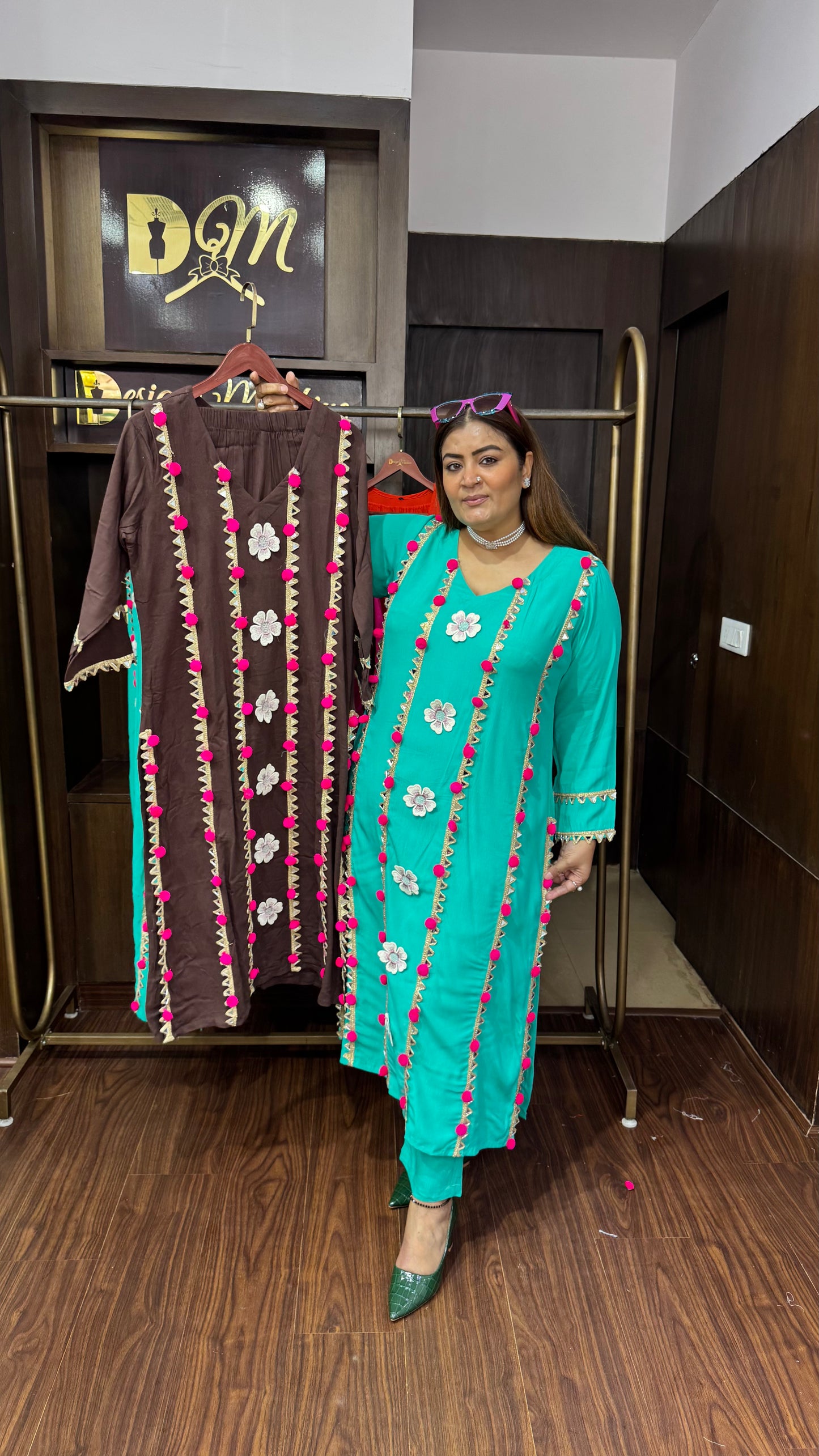 Zvyra (Pure Crepe Cordset)