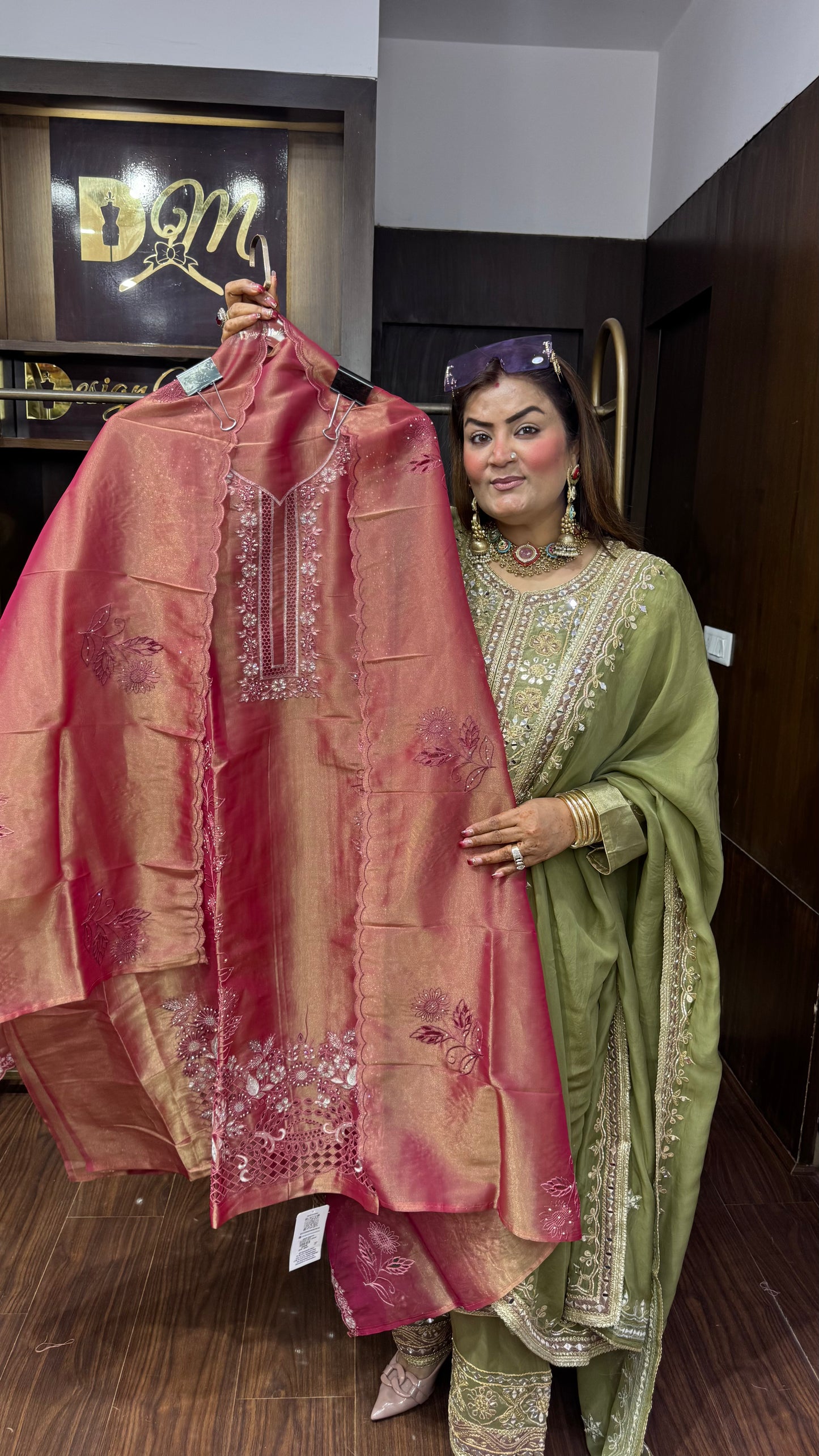 Elvaria Glass Tissue Unstitched Suit