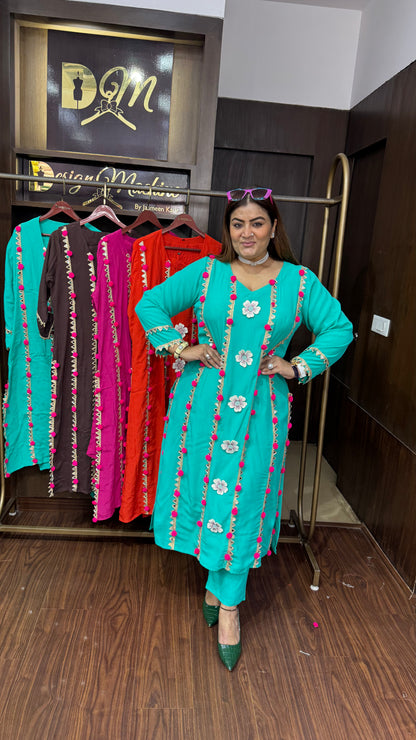 Zvyra (Pure Crepe Cordset)