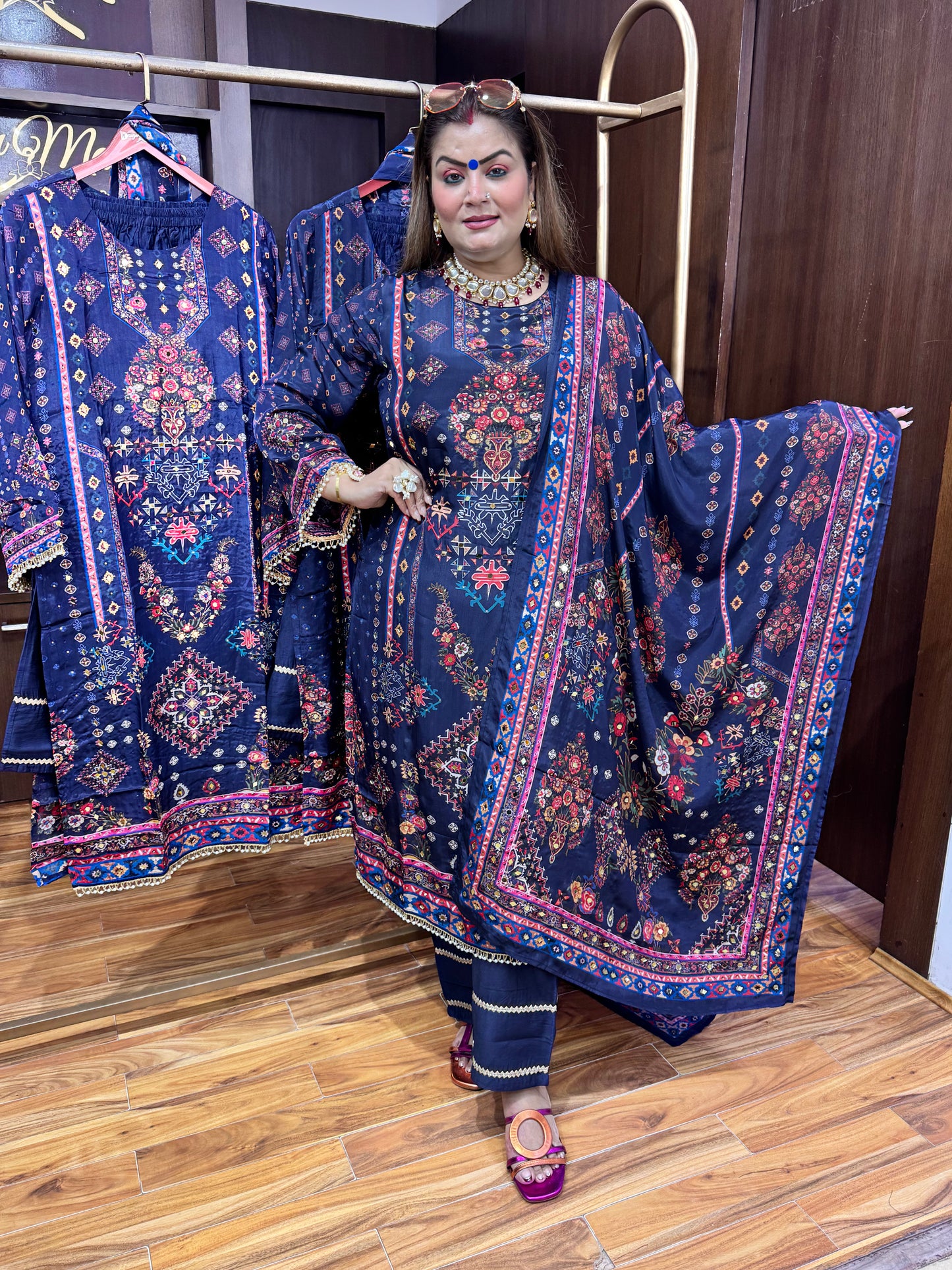 Sunehri Stitch Suit