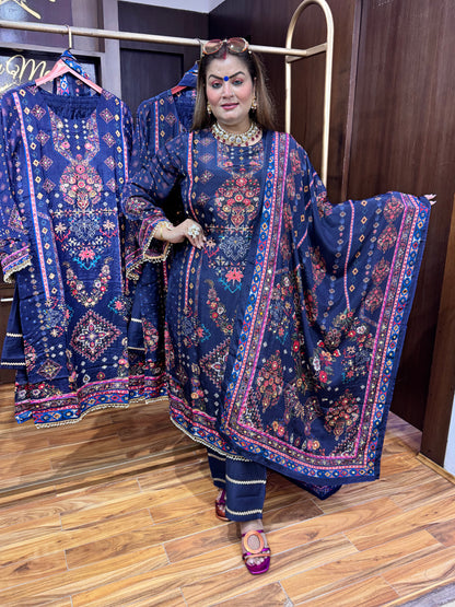 Sunehri Stitch Suit