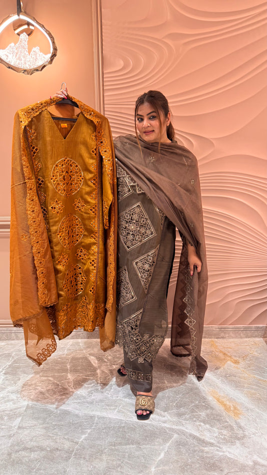 Zareen (Cotton Silk Pakistani Suit)