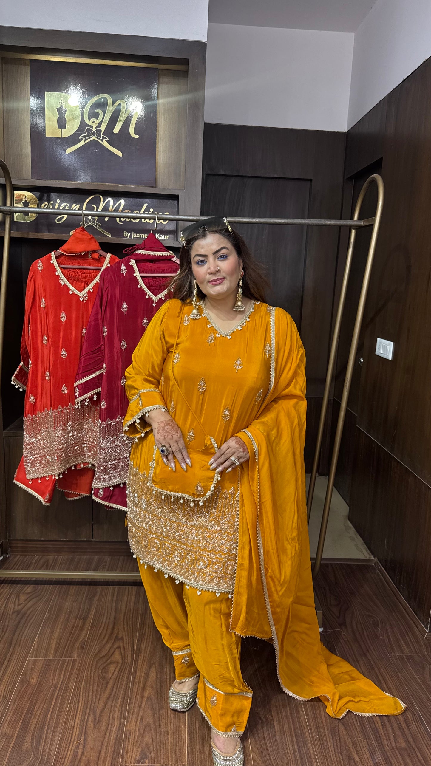 Mahira Pure Crepe Farshi Salwar Suit