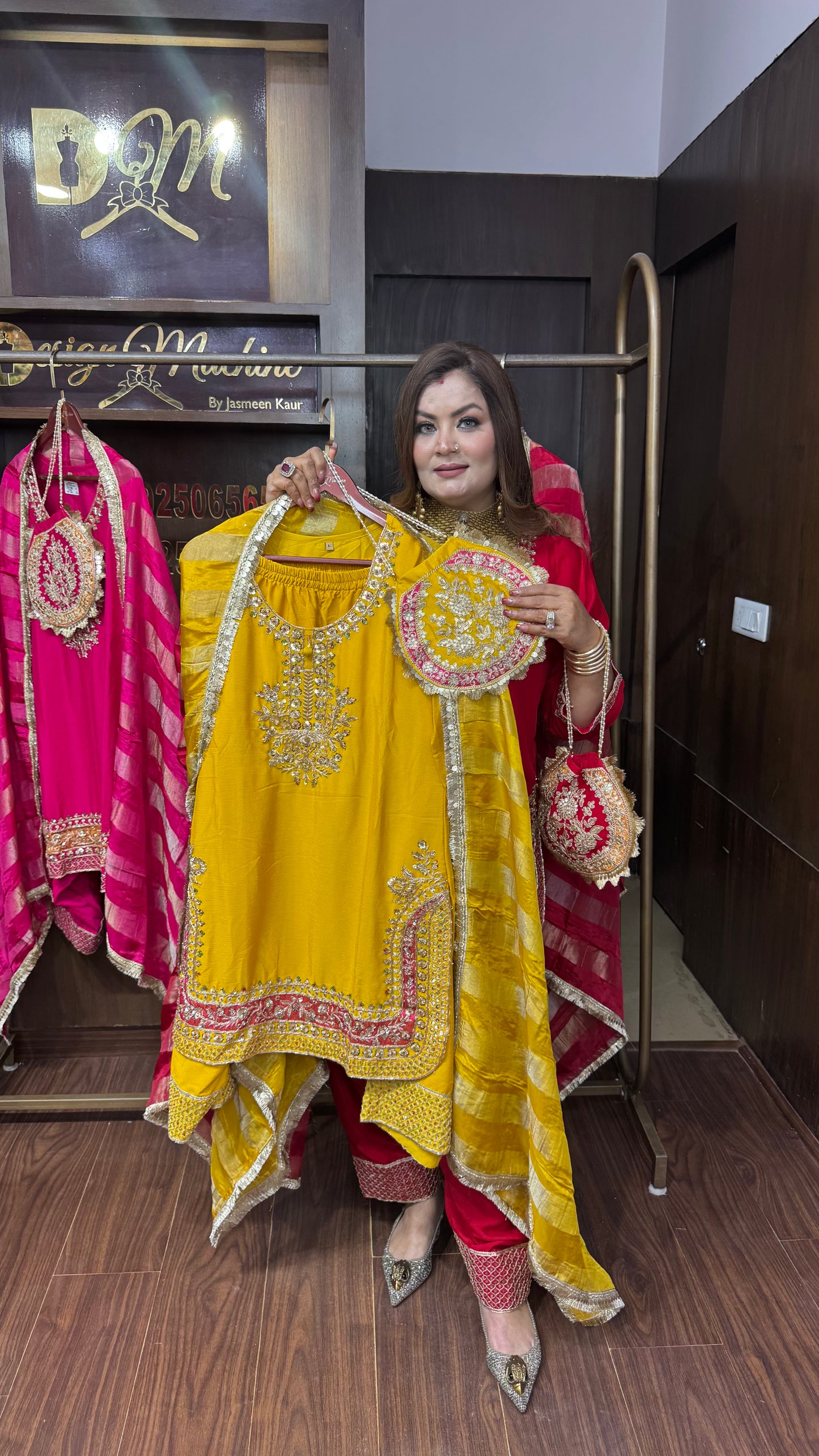 Zarelle Glass Tissue Farshi Salwar Suit