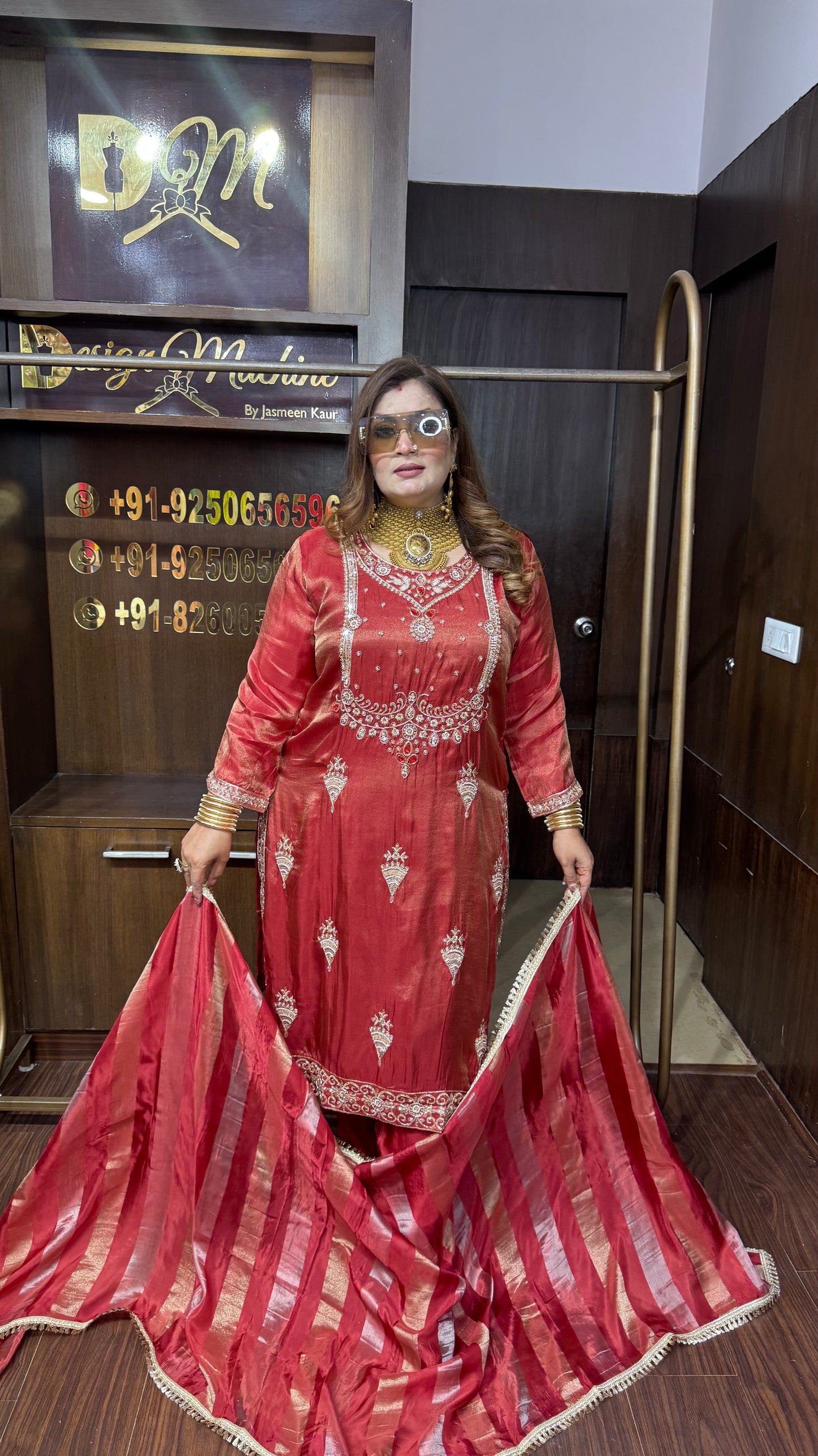 Elanvya Pure Silk Suit