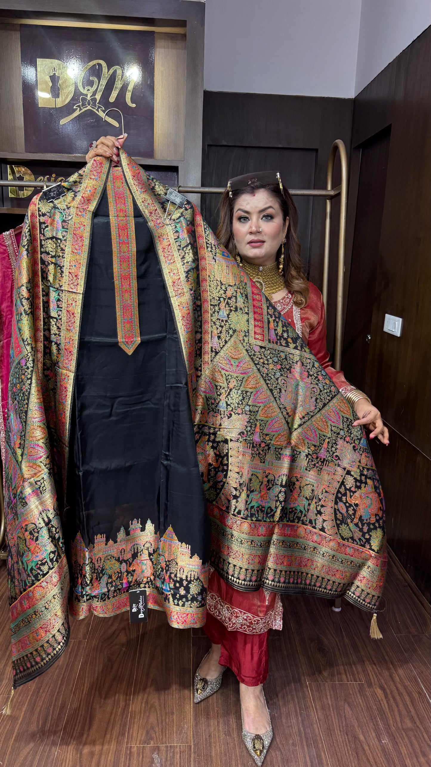 Banarielle Banarasi Unstitched Suit