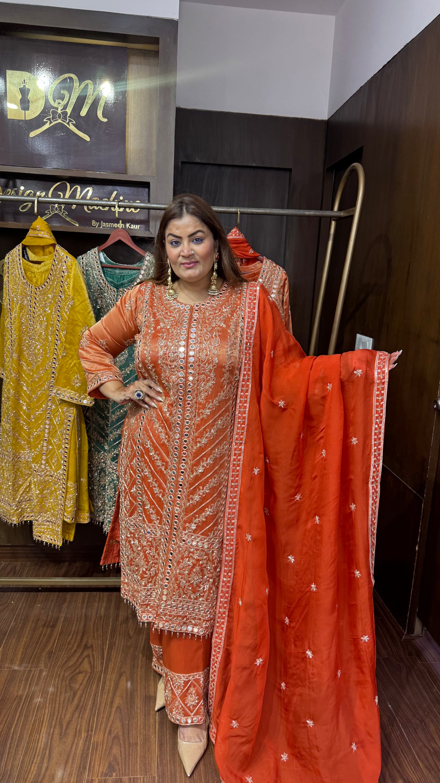 Nayara Glass Tissue Pakistani Suit