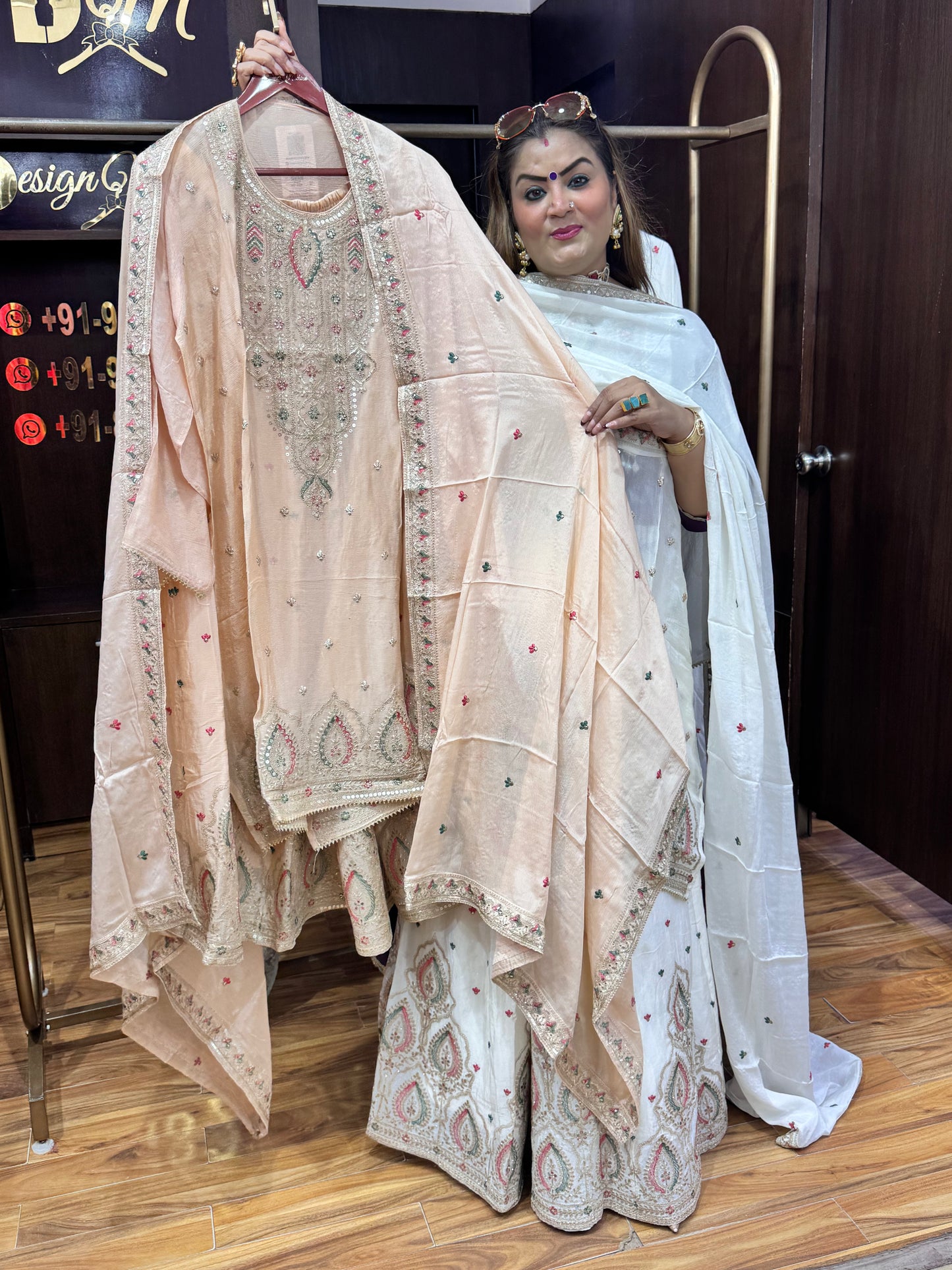 Gulnoor (Semi-Stitch)