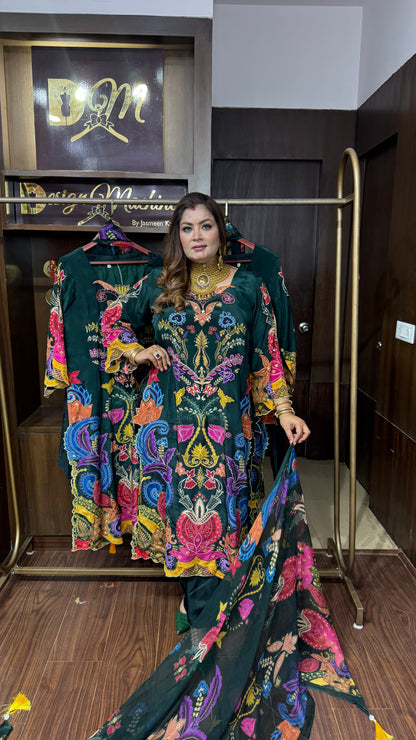Veylora Pure Crepe Suit
