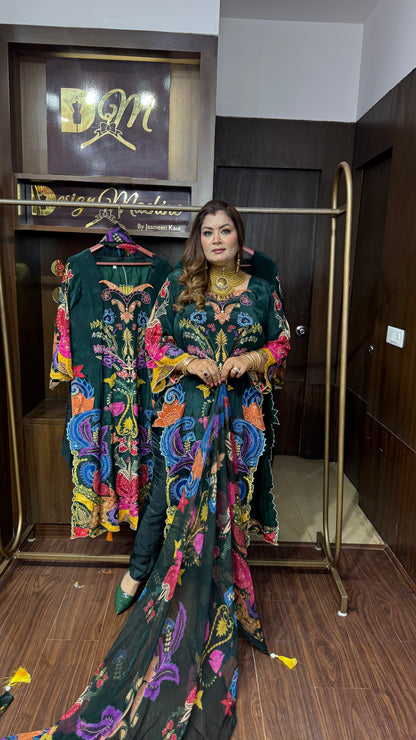 Veylora Pure Crepe Suit