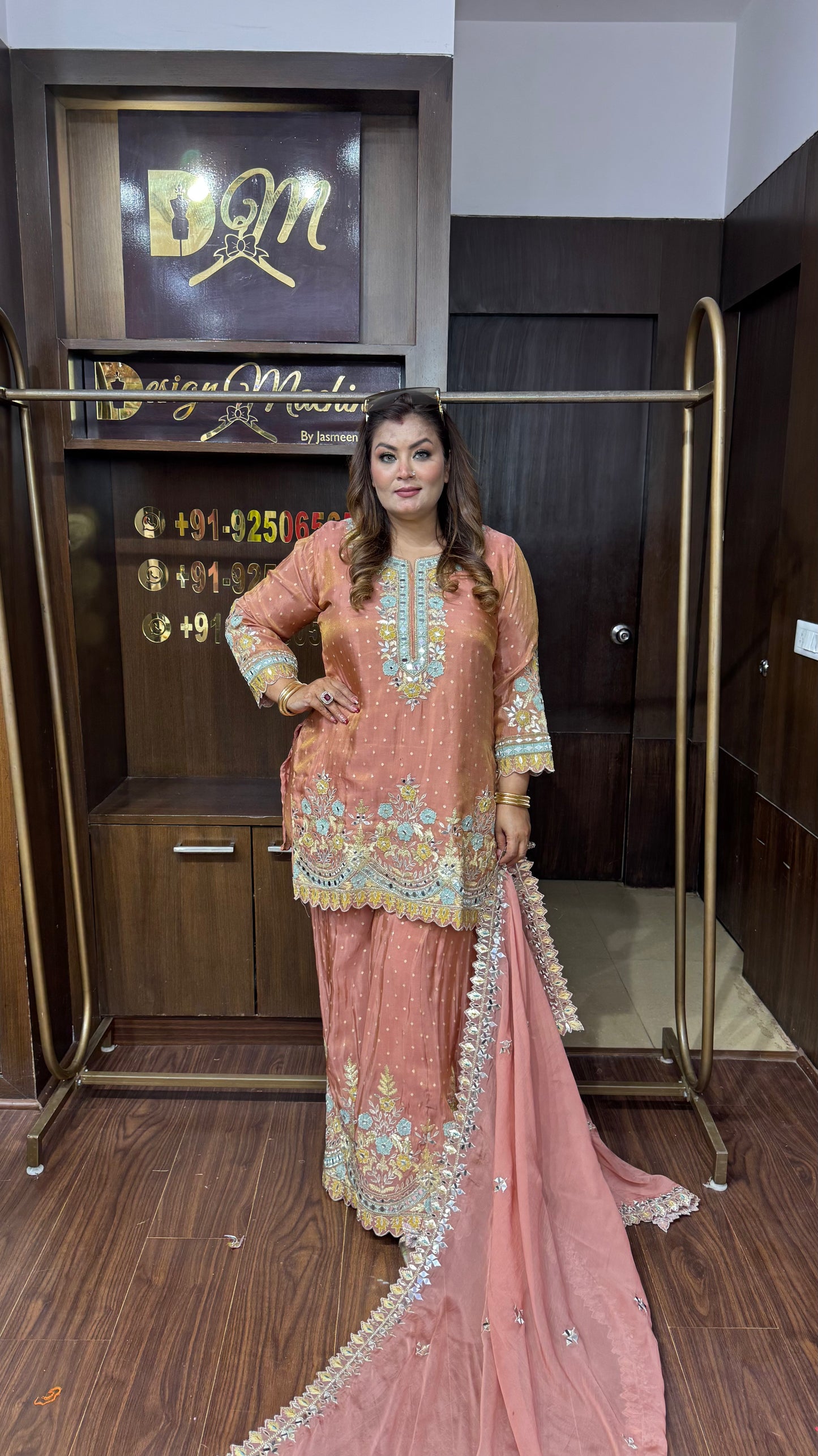 Zarevina Pure Chunon Suit